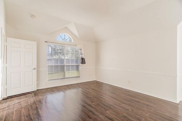 1230 Riverchase Drive, Richmond, TX 77469