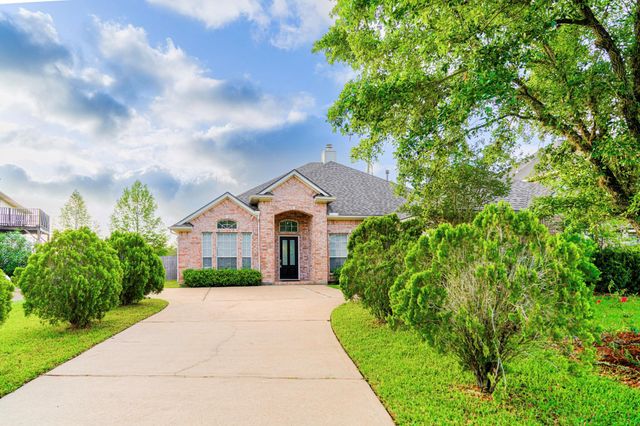 1230 Riverchase Drive, Richmond, TX 77469