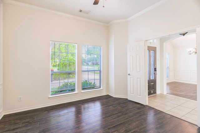 1230 Riverchase Drive, Richmond, TX 77469