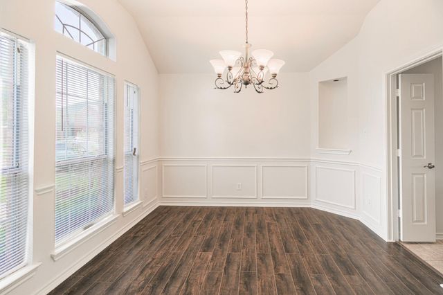 1230 Riverchase Drive, Richmond, TX 77469