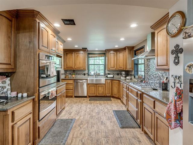 8801 Hartman Road, Noble, OK 73068