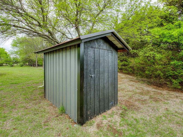 8801 Hartman Road, Noble, OK 73068