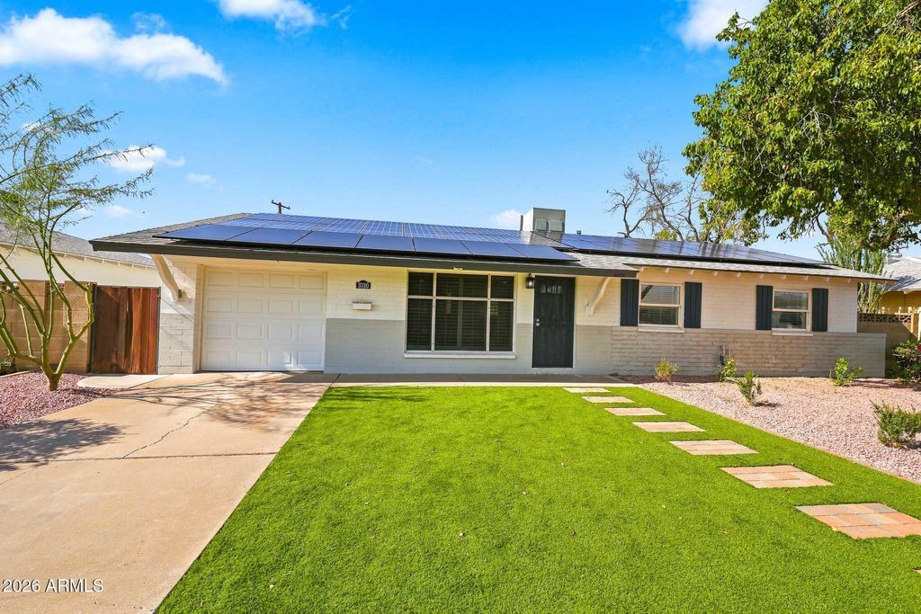 3730 W CACTUS WREN Drive, Phoenix, AZ 85051 — photo 2