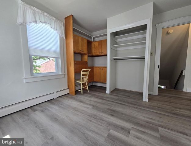6327 LEMON ST, East Petersburg, PA 17520