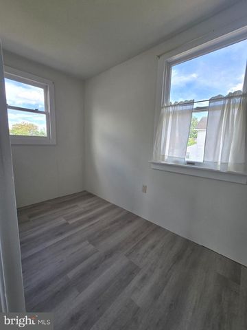 6327 LEMON ST, East Petersburg, PA 17520