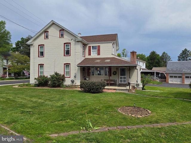 6327 LEMON ST, East Petersburg, PA 17520