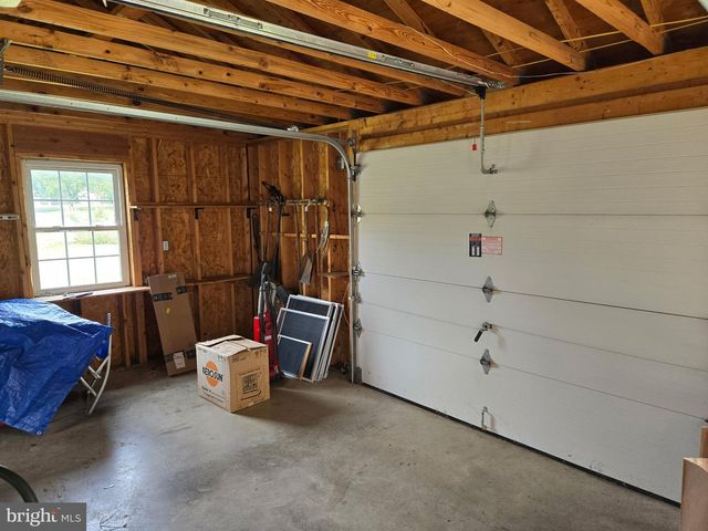 6327 LEMON ST, East Petersburg, PA 17520