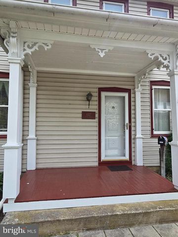 6327 LEMON ST, East Petersburg, PA 17520