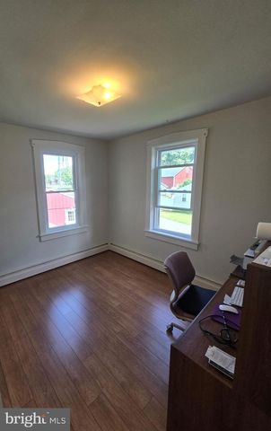 6327 LEMON ST, East Petersburg, PA 17520