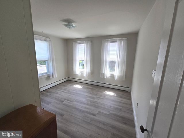 6327 LEMON ST, East Petersburg, PA 17520