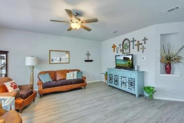 153 Westview Drive, Gun Barrel City, TX 75156