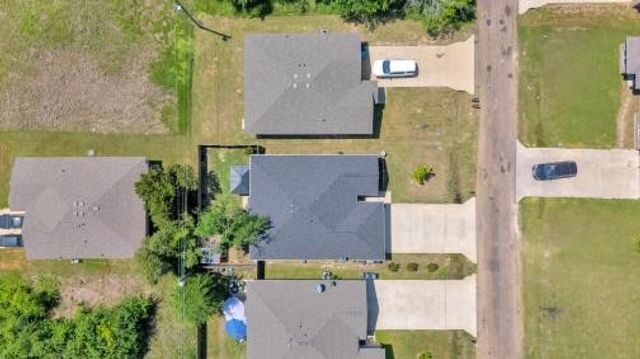 153 Westview Drive, Gun Barrel City, TX 75156