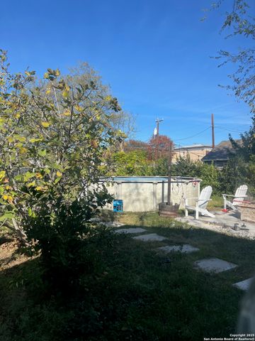 719 Venice, San Antonio, TX 78201