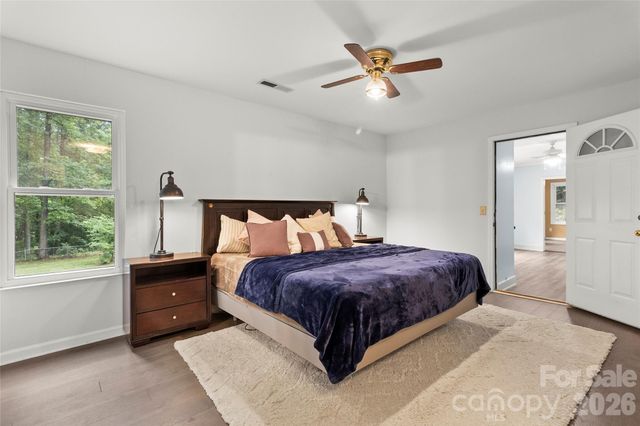 132 Lismark Drive, Mooresville, NC 28117