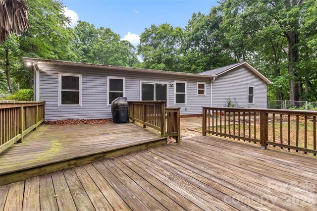 132 Lismark Drive, Mooresville, NC 28117