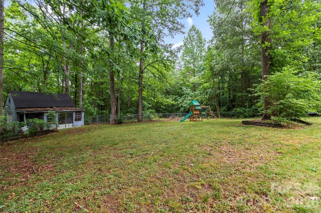 132 Lismark Drive, Mooresville, NC 28117