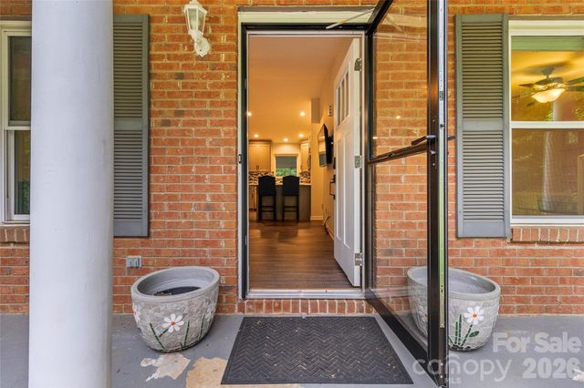 132 Lismark Drive, Mooresville, NC 28117