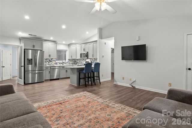 132 Lismark Drive, Mooresville, NC 28117