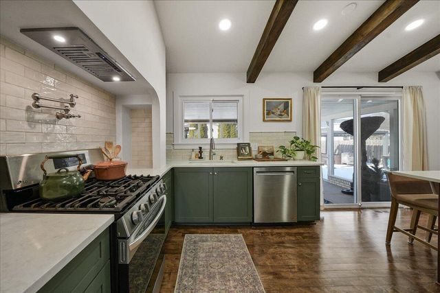 9212 Greenwood Avenue, Munster, IN 46321