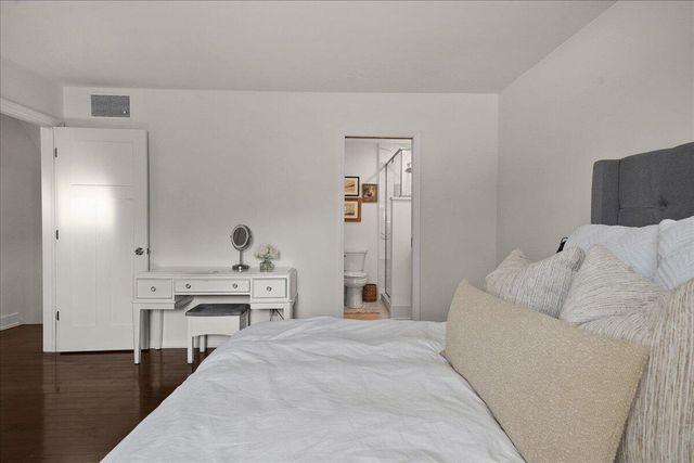 9212 Greenwood Avenue, Munster, IN 46321