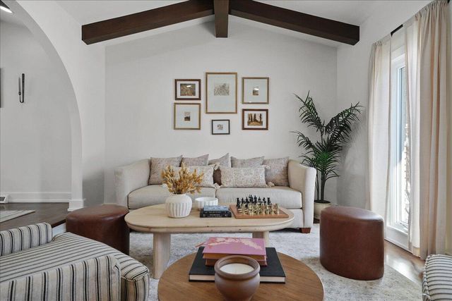 9212 Greenwood Avenue, Munster, IN 46321