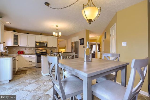 902 MINGLEWOOD LN, Joppa, MD 21085