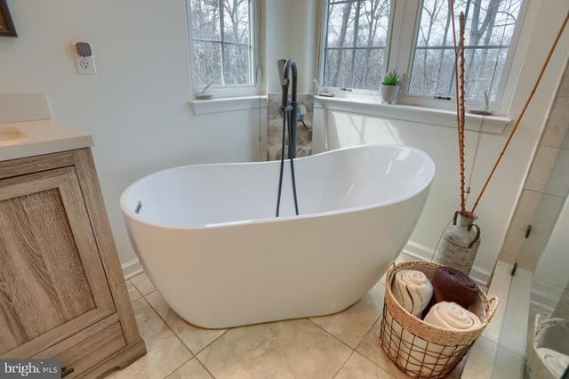 902 MINGLEWOOD LN, Joppa, MD 21085