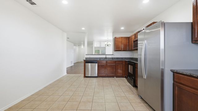 42 Larkspur Drive, Fate, TX 75087