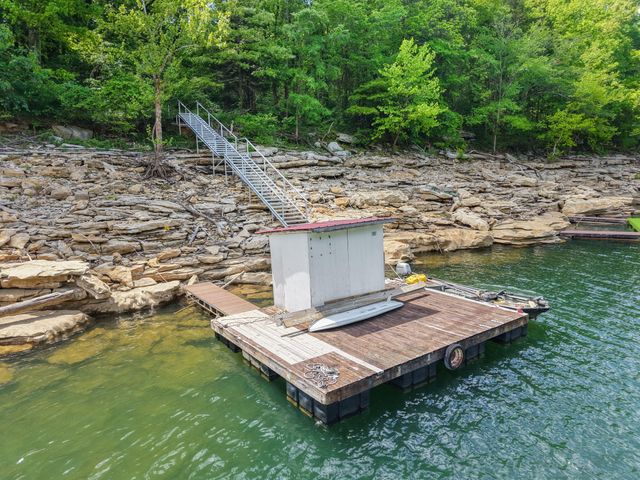 715 George Hardwick Drive, Bronston, KY 42518