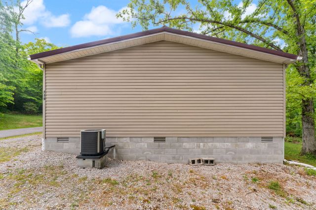 715 George Hardwick Drive, Bronston, KY 42518
