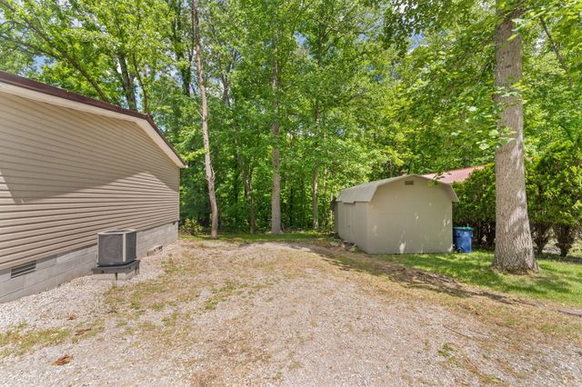 715 George Hardwick Drive, Bronston, KY 42518