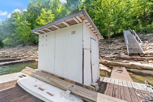 715 George Hardwick Drive, Bronston, KY 42518