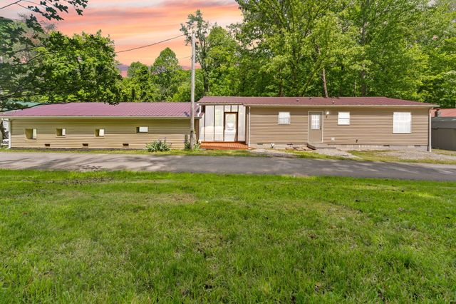 715 George Hardwick Drive, Bronston, KY 42518