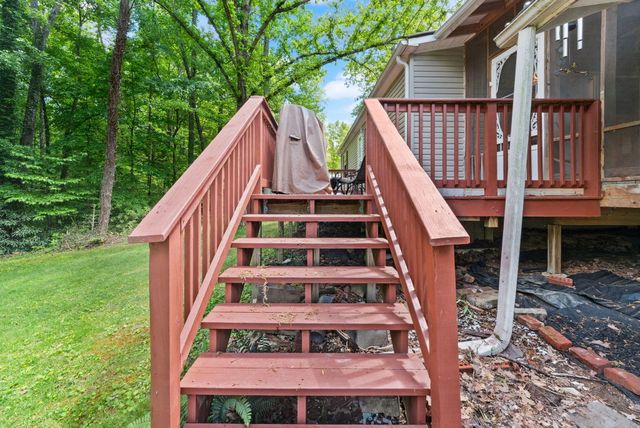 715 George Hardwick Drive, Bronston, KY 42518