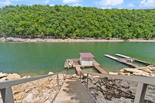 715 George Hardwick Drive, Bronston, KY 42518
