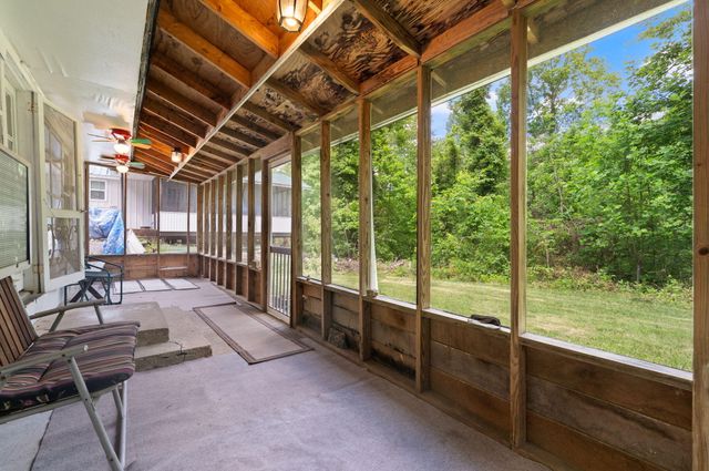 715 George Hardwick Drive, Bronston, KY 42518