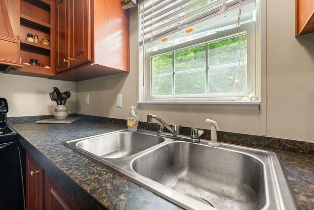 715 George Hardwick Drive, Bronston, KY 42518