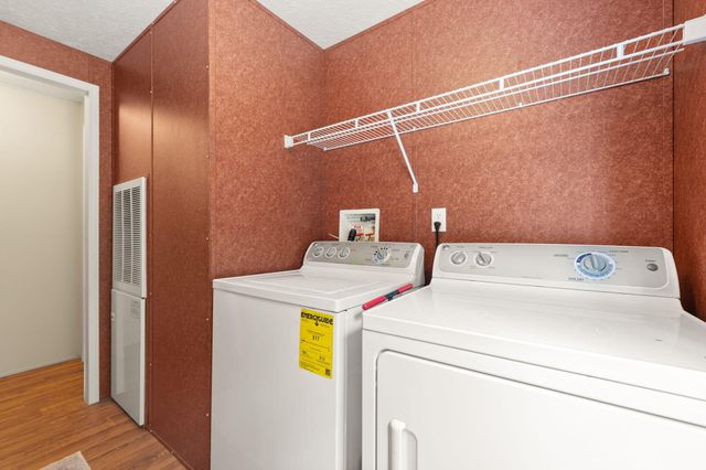 715 George Hardwick Drive, Bronston, KY 42518