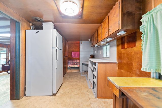 715 George Hardwick Drive, Bronston, KY 42518