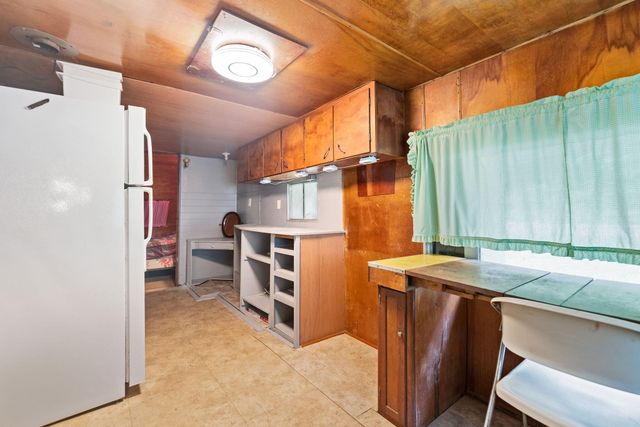 715 George Hardwick Drive, Bronston, KY 42518