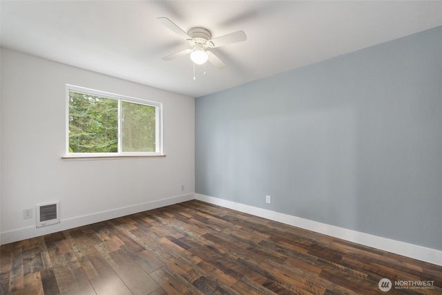 6951 SE Olalla Valley Road, Port Orchard, WA 98367