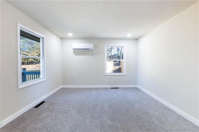 700 Parkdale Drive, Scottdale, GA 30079