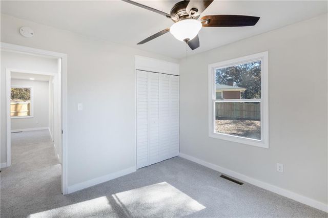 700 Parkdale Drive, Scottdale, GA 30079