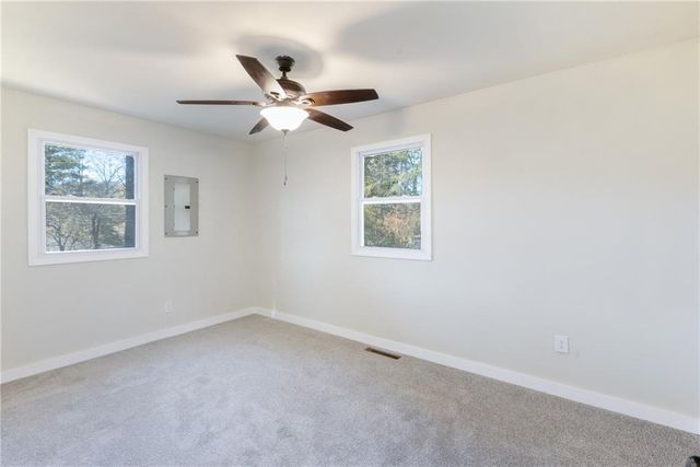 700 Parkdale Drive, Scottdale, GA 30079