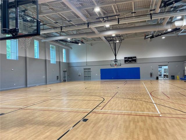 700 Parkdale Drive, Scottdale, GA 30079