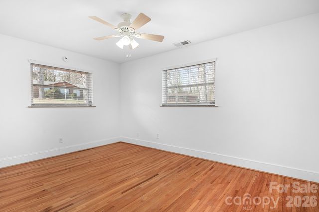 183 Kingsway Circle, Charlotte, NC 28214