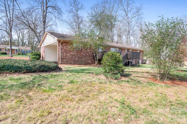 183 Kingsway Circle, Charlotte, NC 28214