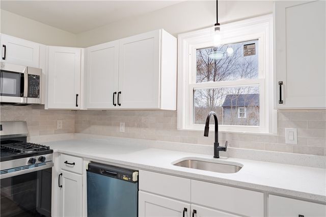 1853 WEST SHORE Road, Warwick, RI 02886