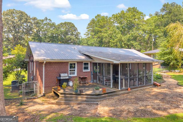 87 Furman Street, Toccoa, GA 30577