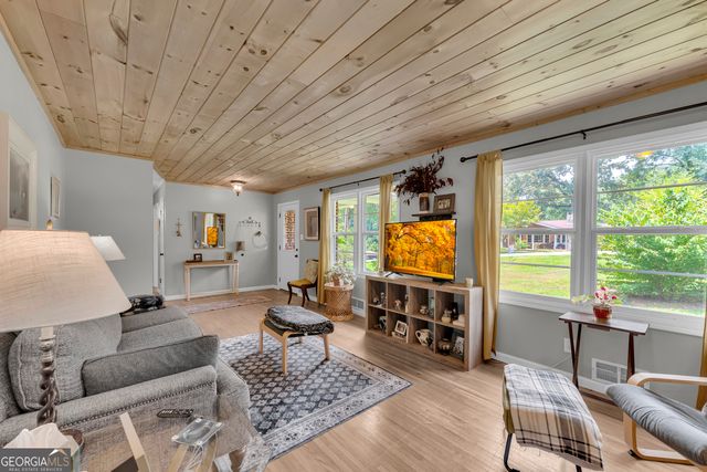 87 Furman Street, Toccoa, GA 30577